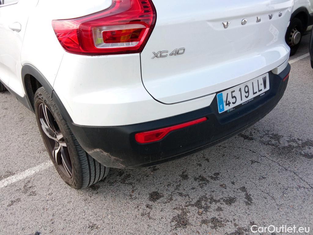  Volvo  XC 40 VOLVO XC40 / 2017 / 5P / todoterreno 1.5 T4 Twin Recharge R-Design Auto #33