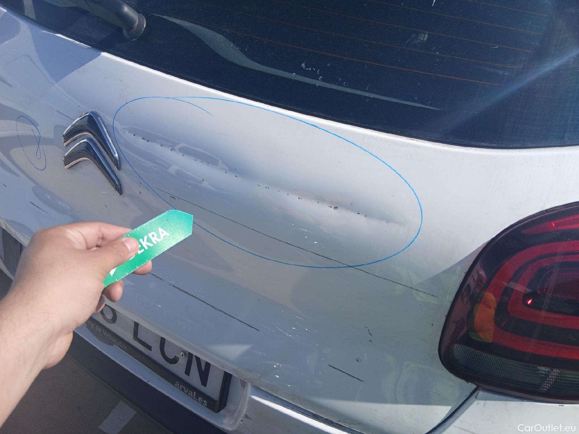  Citroen  C3 CITROEN  / 2016 / 5P / berlina comercial BlueHDi 73KW (100CV) S&S Comercial #35