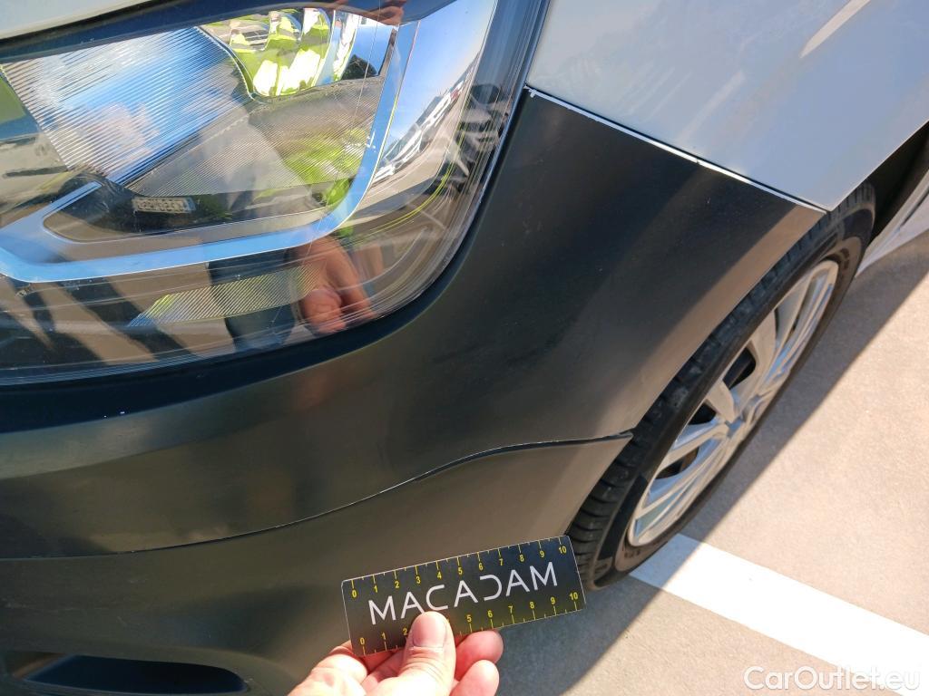  Citroen  Berlingo CITROEN  / 2018 / 4P / combi Talla M BlueHDi 100 S&S LIVE PACK BUSINE #18