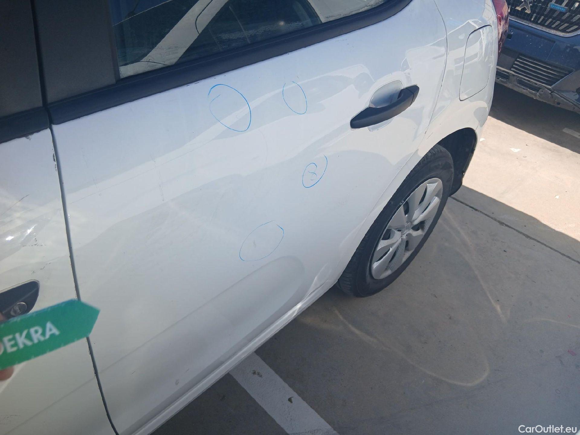  Citroen  C3 CITROEN  / 2016 / 5P / berlina comercial BlueHDi 73KW (100CV) S&S Comercial #23