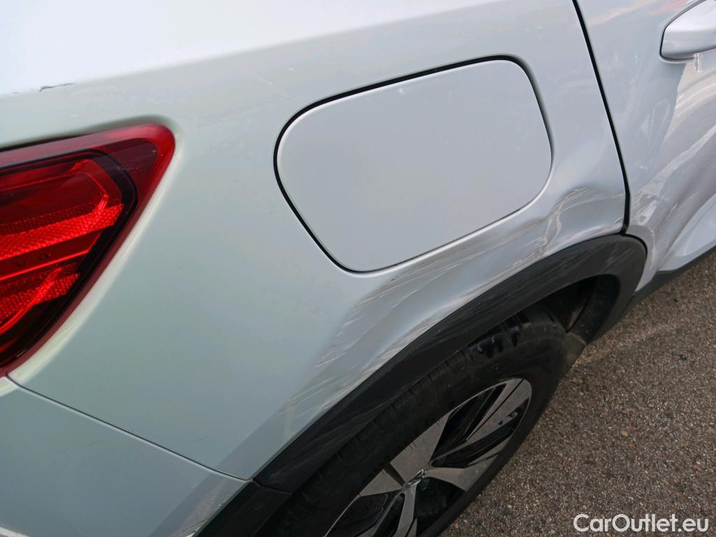  Volvo  XC 40 VOLVO XC40 / 2017 / 5P / todoterreno 1.5 T5 Twin Recharge R-Design Exp Auto #3