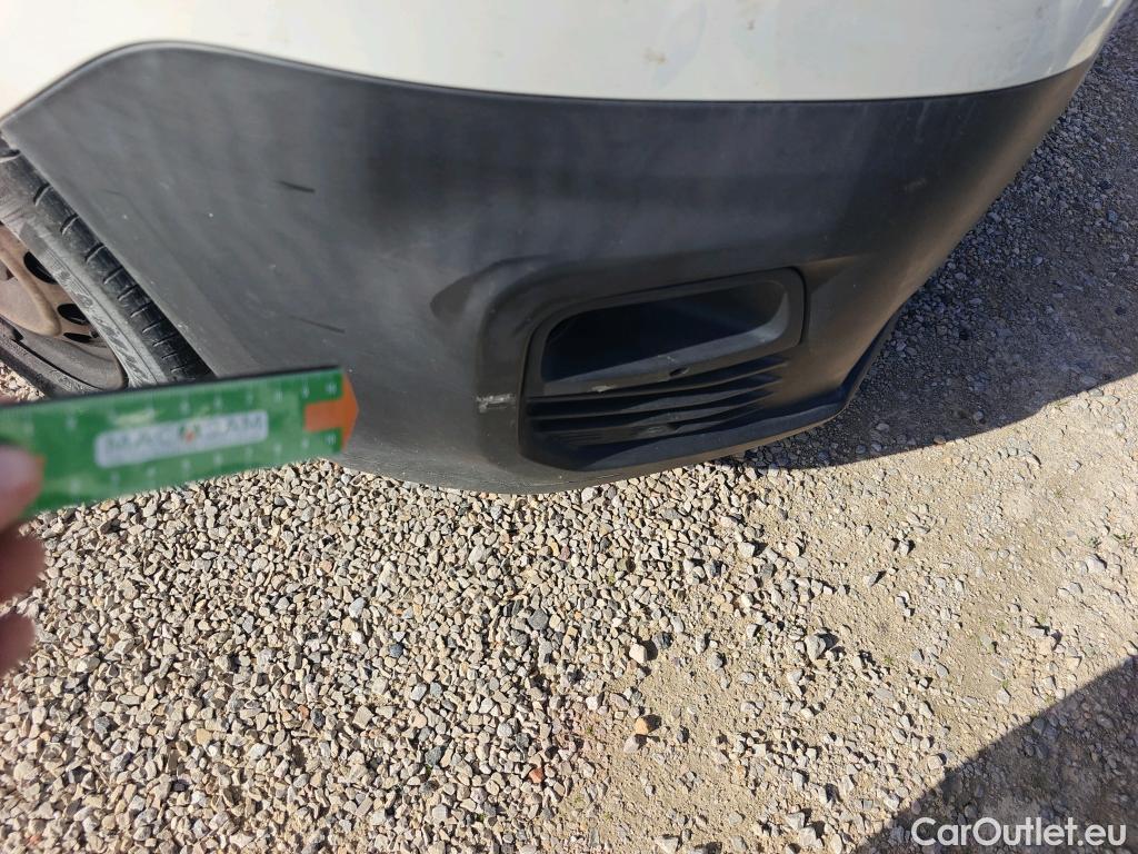  Citroen  Berlingo CITROEN  / 2018 / 4P / combi Talla M BlueHDi 100 LIVE (AC) #28