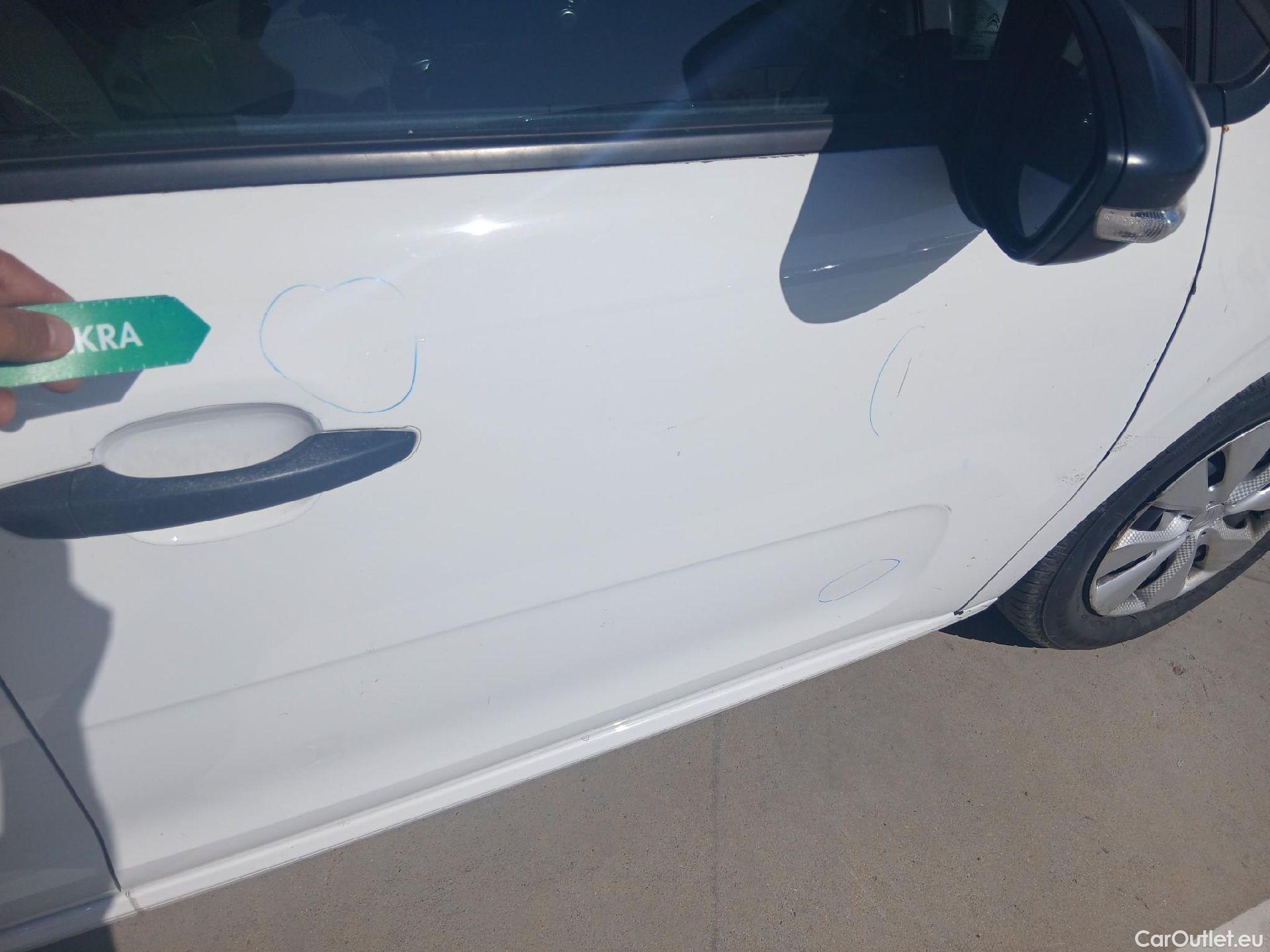  Citroen  C3 CITROEN  / 2016 / 5P / berlina comercial BlueHDi 73KW (100CV) S&S Comercial #45