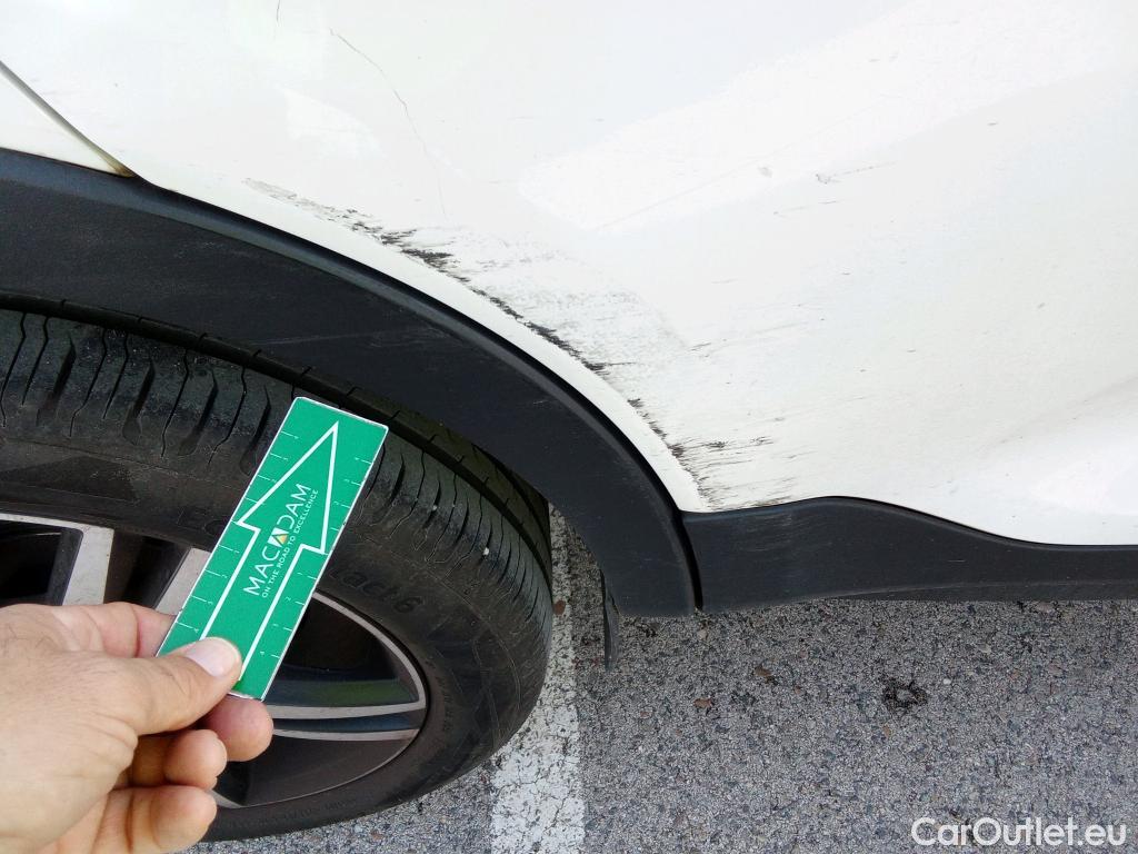  Volvo  XC 40 VOLVO XC40 / 2017 / 5P / todoterreno 1.5 T4 Twin Recharge R-Design Auto #43