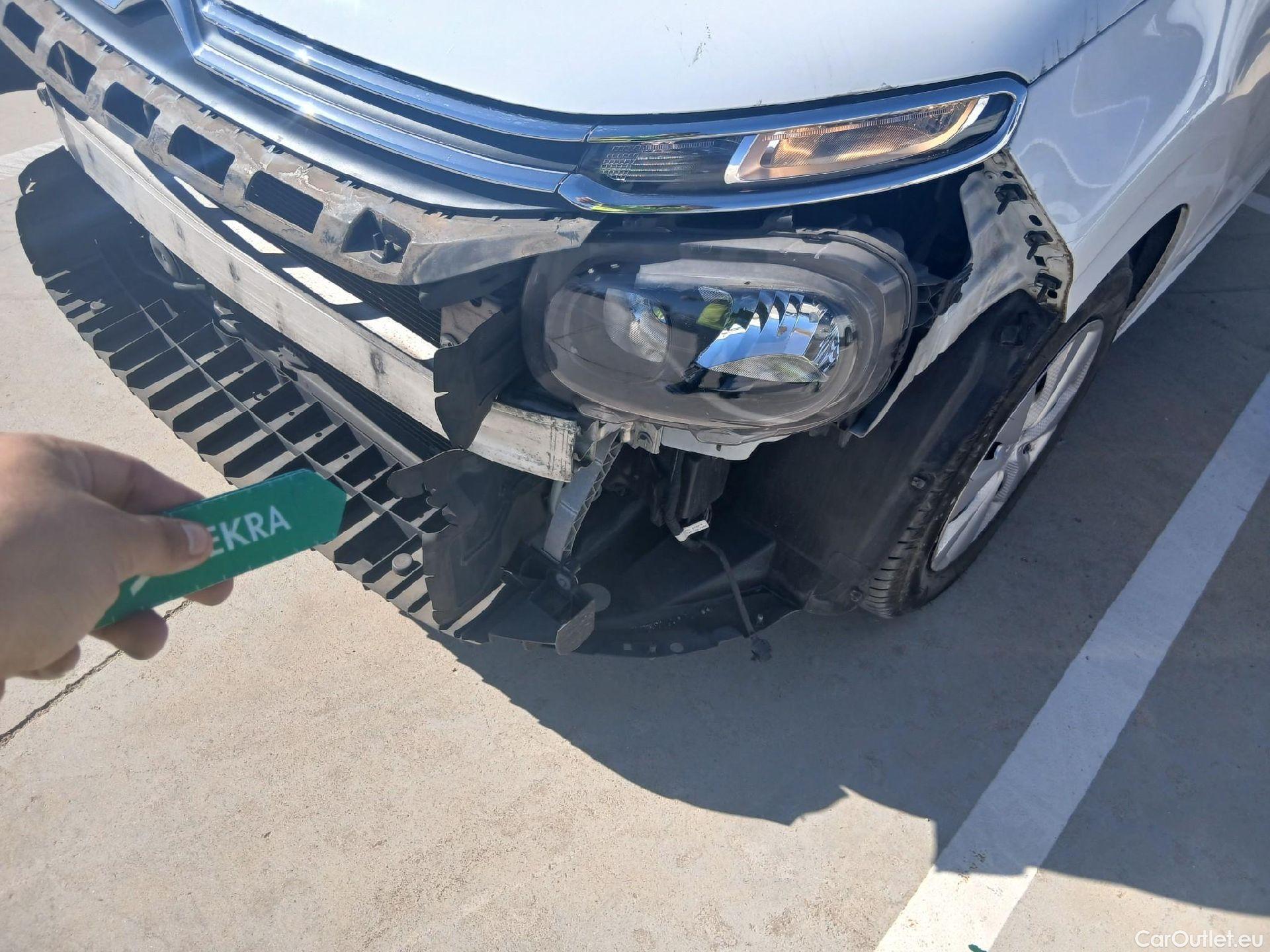  Citroen  C3 CITROEN  / 2016 / 5P / berlina comercial BlueHDi 73KW (100CV) S&S Comercial #10