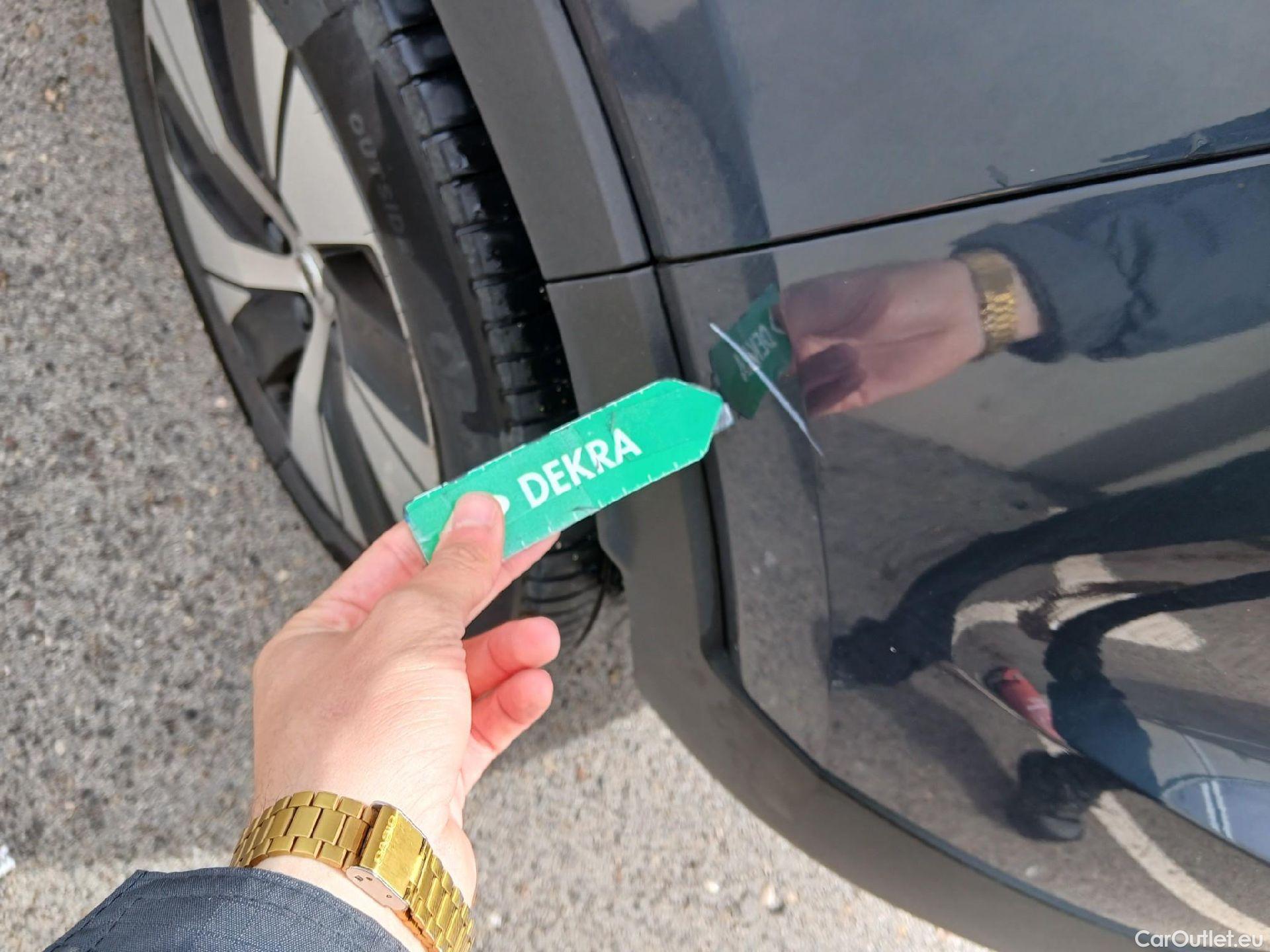  Volvo  XC 40 VOLVO XC40 / 2017 / 5P / todoterreno 1.5 T2 Momentum Pro #21