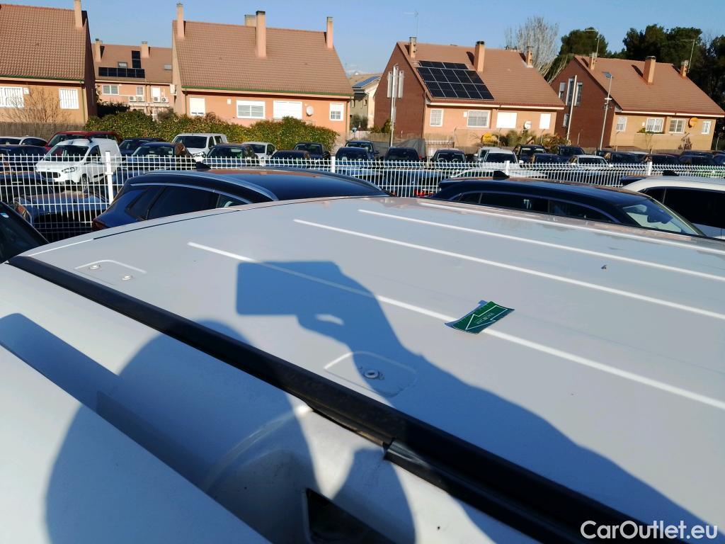  Fiat  Doblo FIAT Doblò Cargo/2015/4P/furgón derivado de turismo Cargo SX 1.6 Mjet 66kW (90CV) (AC) #36