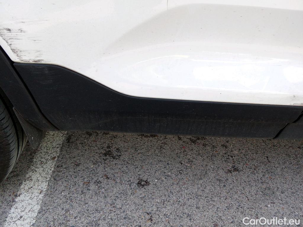  Volvo  XC 40 VOLVO XC40 / 2017 / 5P / todoterreno 1.5 T4 Twin Recharge R-Design Auto #38