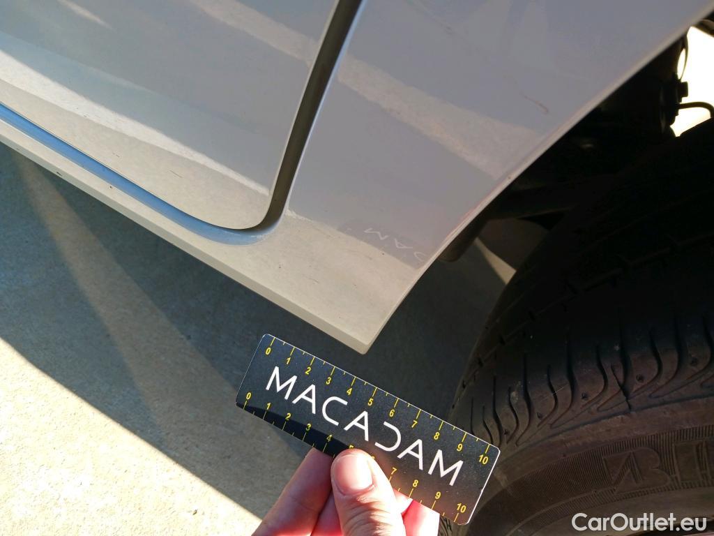  Citroen  Berlingo CITROEN  / 2018 / 4P / combi Talla M BlueHDi 100 S&S LIVE PACK BUSINE #39