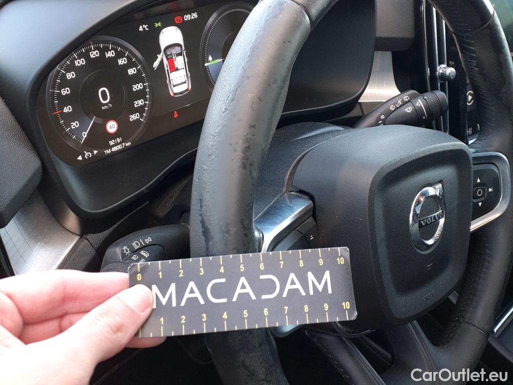  Volvo  XC 40 VOLVO XC40 / 2017 / 5P / todoterreno 1.5 T4 Twin Recharge Inscription Ex Auto #2