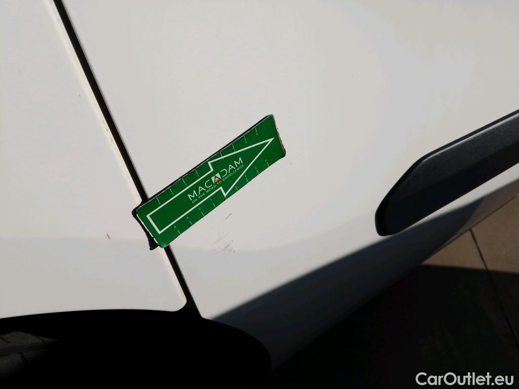  Fiat  Doblo FIAT Doblò Cargo/2015/4P/furgón derivado de turismo Cargo SX 1.6 Mjet 66kW (90CV) (AC) #12