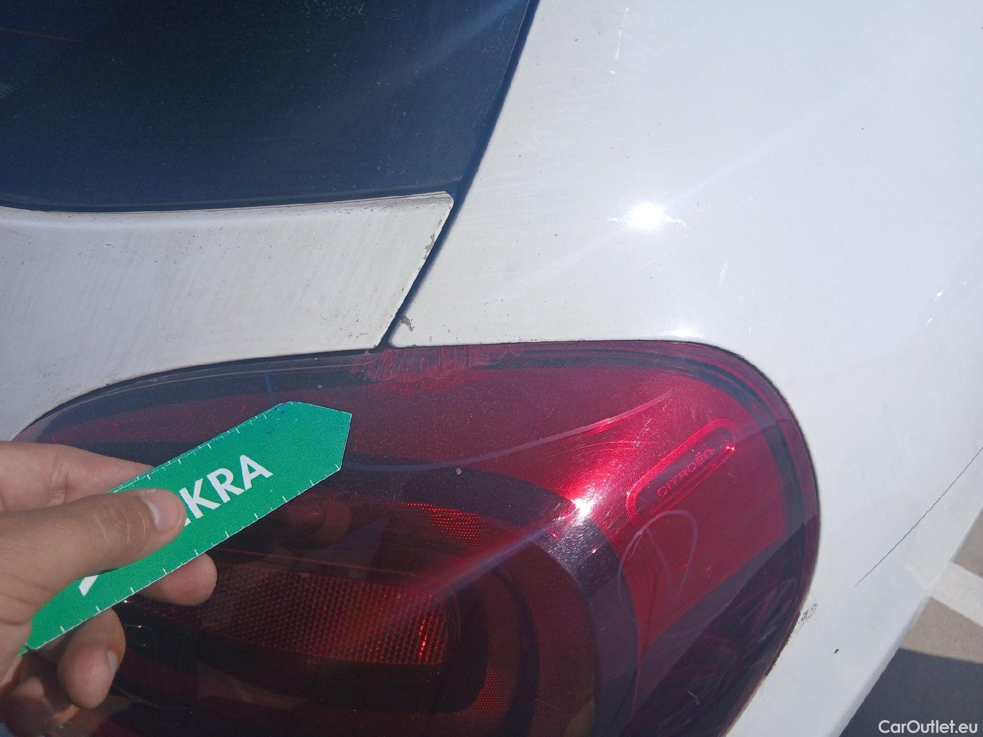  Citroen  C3 CITROEN  / 2016 / 5P / berlina comercial BlueHDi 73KW (100CV) S&S Comercial #37