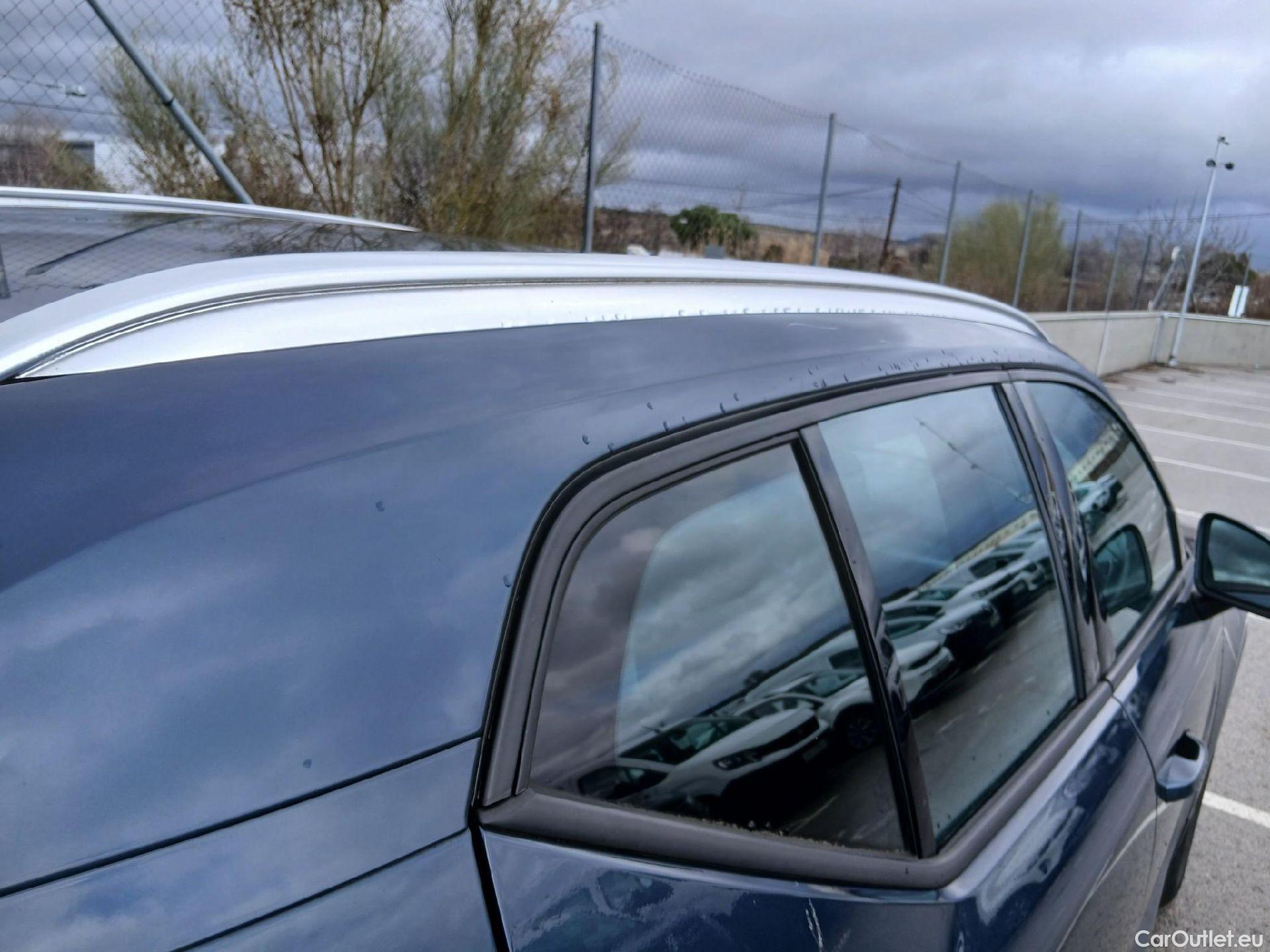  Volvo  XC 40 VOLVO XC40 / 2017 / 5P / todoterreno 1.5 T2 Momentum Pro #31