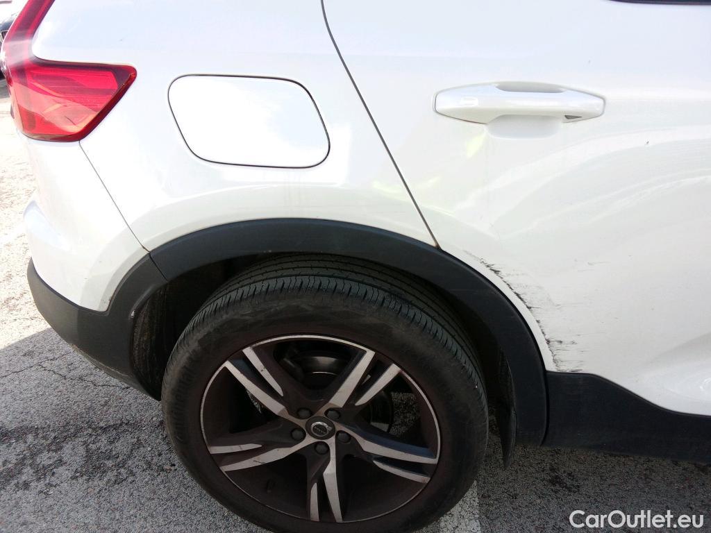  Volvo  XC 40 VOLVO XC40 / 2017 / 5P / todoterreno 1.5 T4 Twin Recharge R-Design Auto #42