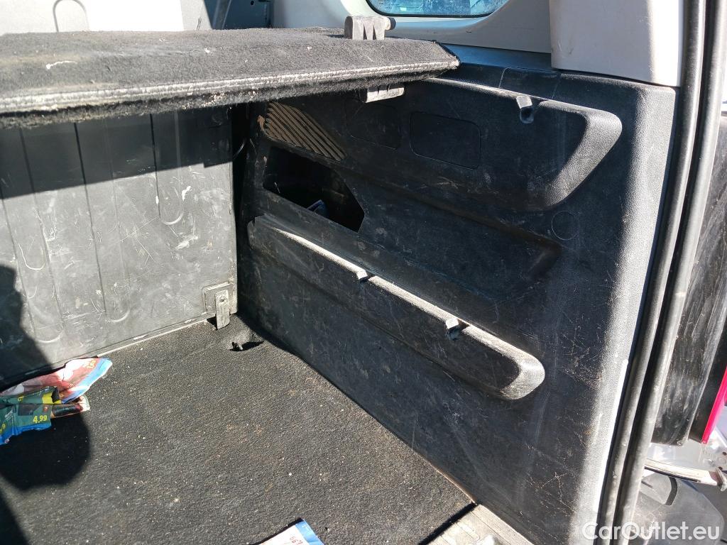  Citroen  Berlingo CITROEN  / 2018 / 4P / combi Talla M BlueHDi 100 S&S LIVE PACK BUSINE #41