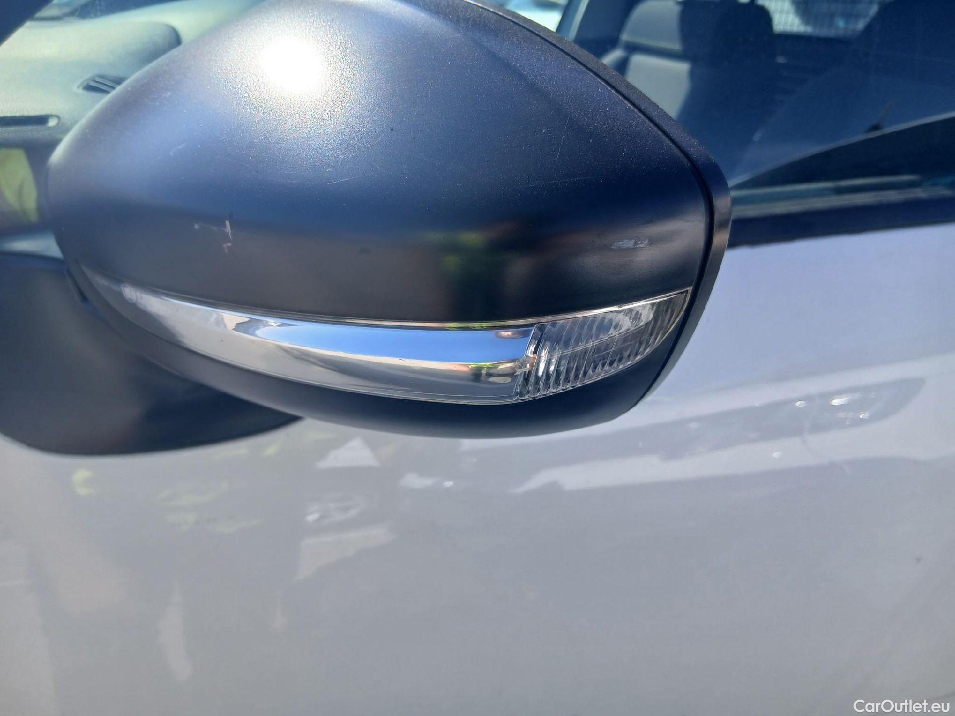  Citroen  C3 CITROEN  / 2016 / 5P / berlina comercial BlueHDi 73KW (100CV) S&S Comercial #19