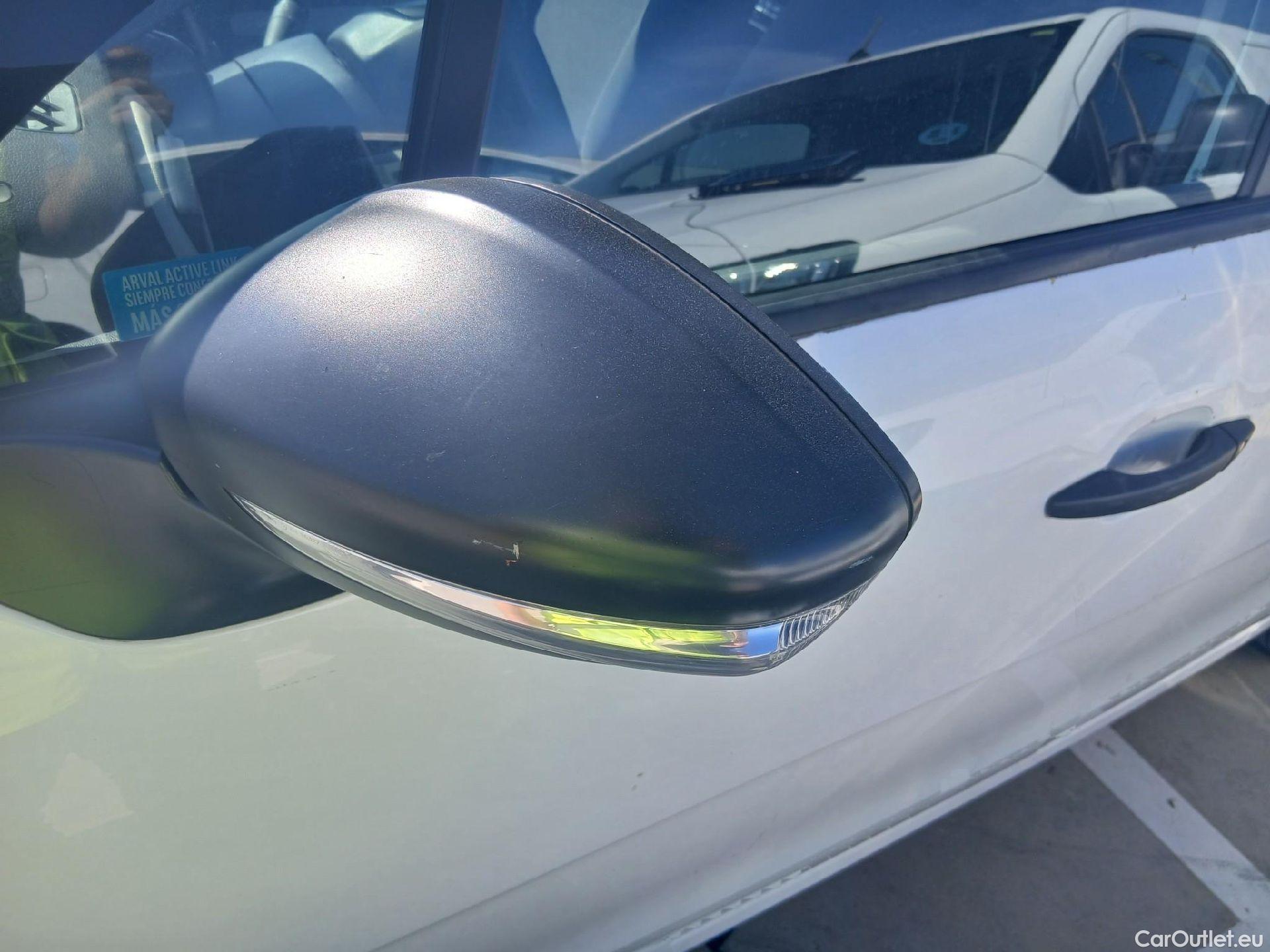  Citroen  C3 CITROEN  / 2016 / 5P / berlina comercial BlueHDi 73KW (100CV) S&S Comercial #18