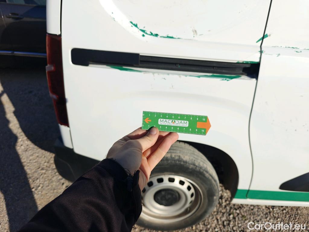  Peugeot  Partner PEUGEOT  / 2018 / 3P / furgón derivado de turismo Pro Standard 600kg BlueHDi 73kW (AC) #9