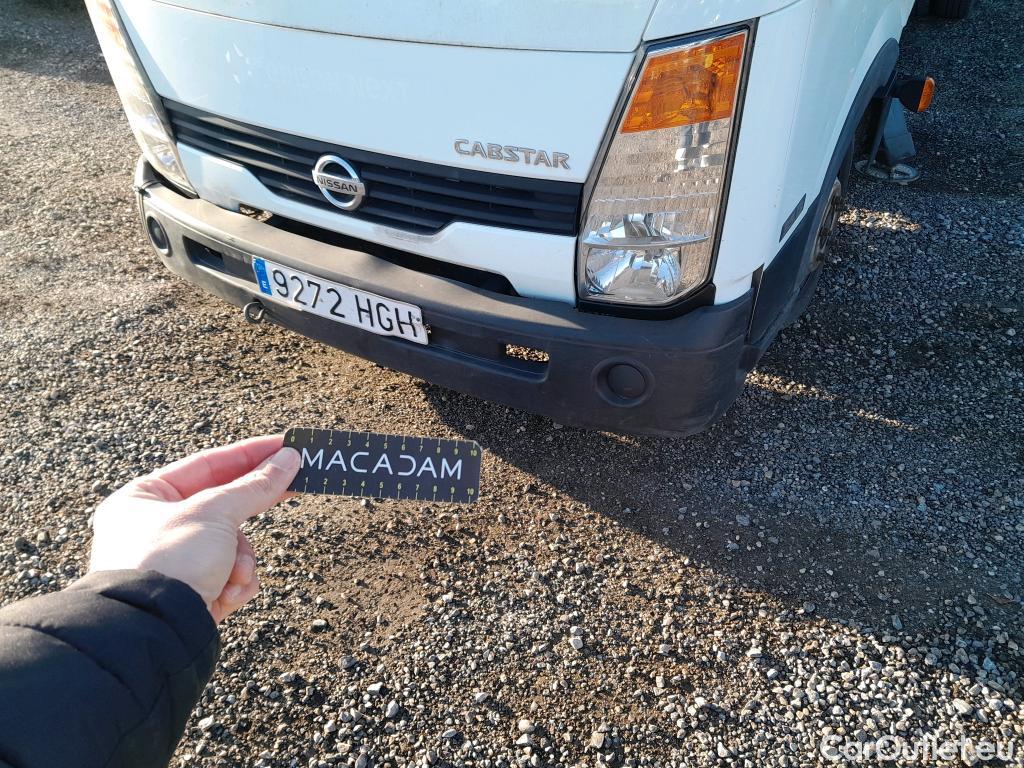  Nissan  Cabstar NISSAN  VU 2p 3G chasis cabina 35.13/3 Básico AA Cabina Abatible L #PLATAFORMA + CESTA ELEVADORA MOVEX# #12