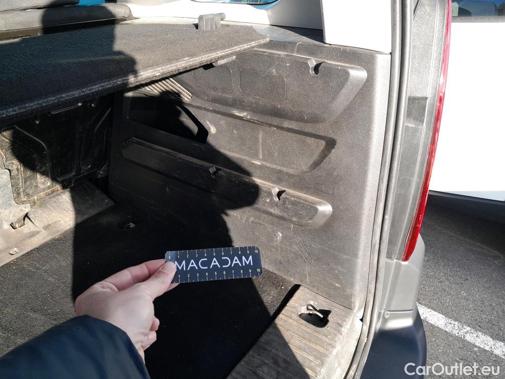  Opel  Combo OPEL  Life / 2018 / 5P / monovolumen compacto 1.5 TD 75kW (100CV) S/S Edition L #23