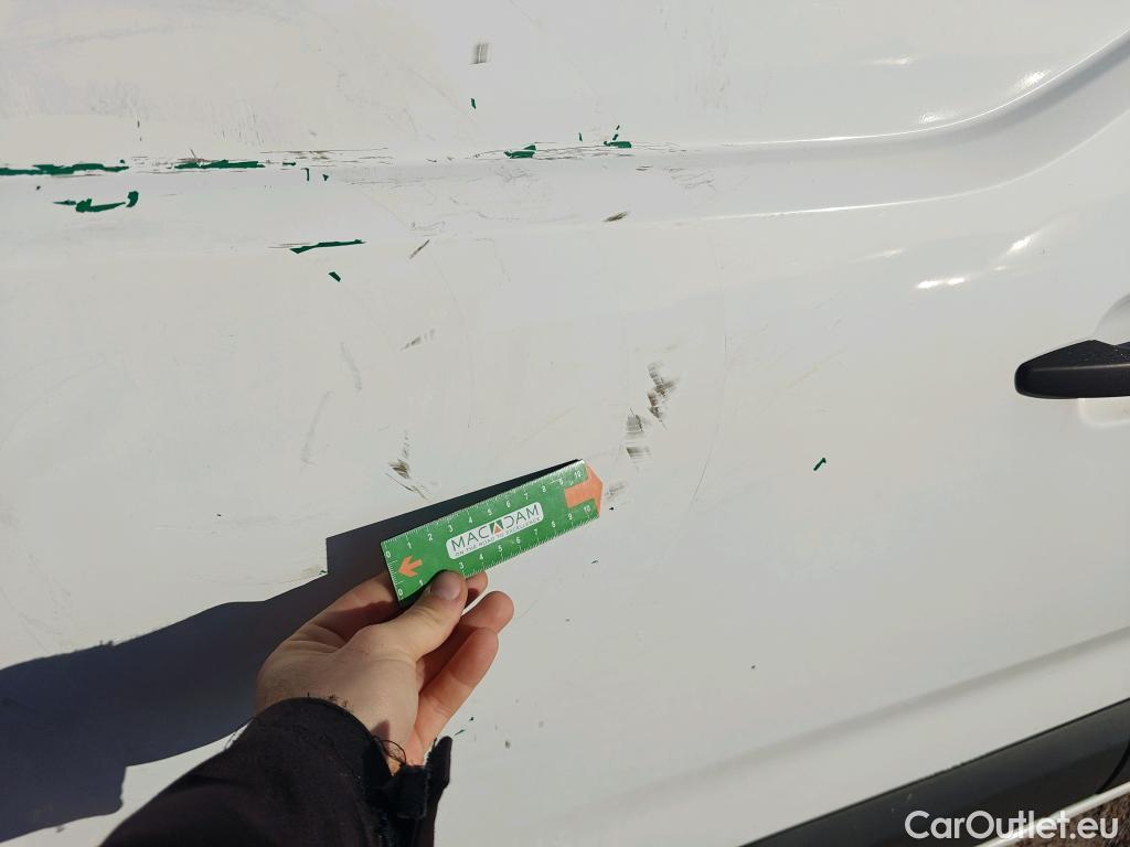  Peugeot  Partner PEUGEOT  / 2018 / 3P / furgón derivado de turismo Pro Standard 600kg BlueHDi 73kW (AC) #52