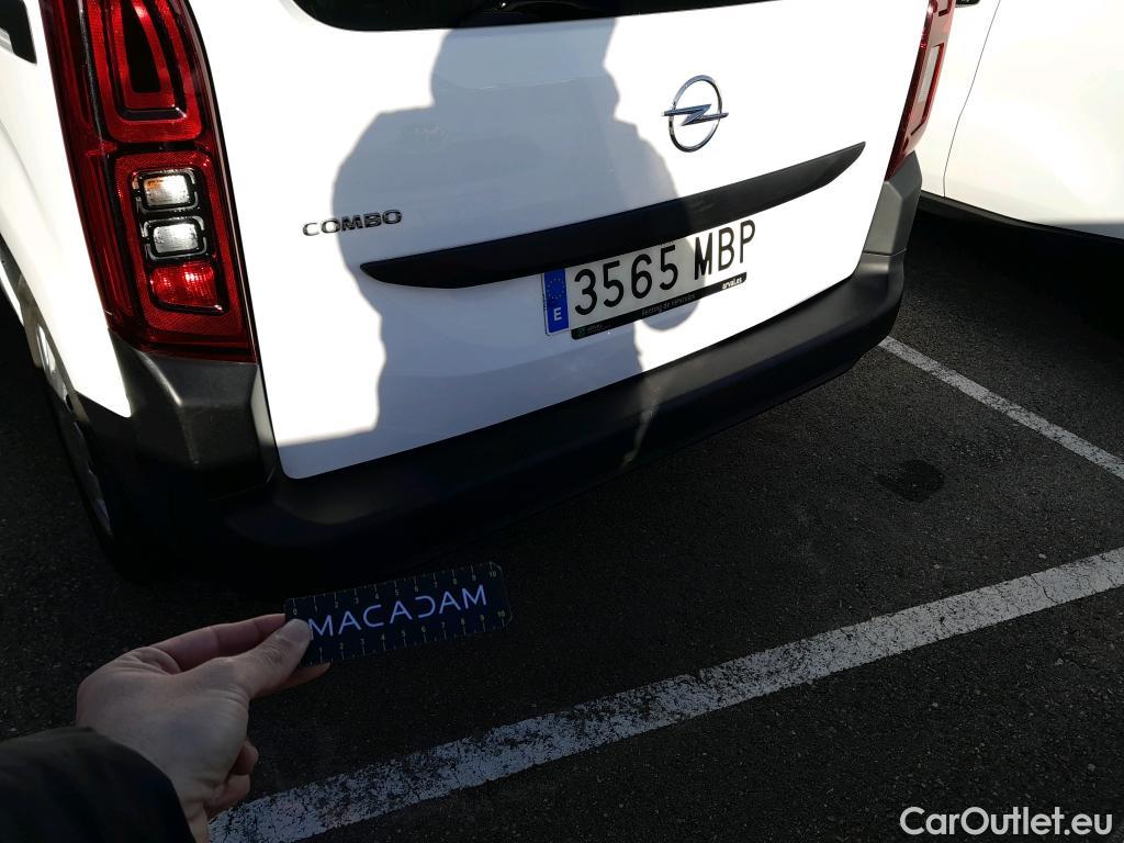  Opel  Combo OPEL  Life / 2018 / 5P / monovolumen compacto 1.5 TD 75kW (100CV) S/S Edition L #18