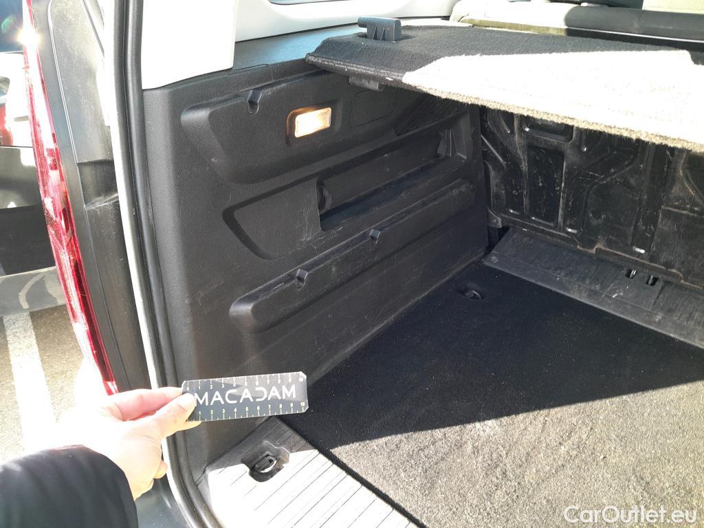  Opel  Combo OPEL  Life / 2018 / 5P / monovolumen compacto 1.5 TD 75kW (100CV) S/S Edition L #21