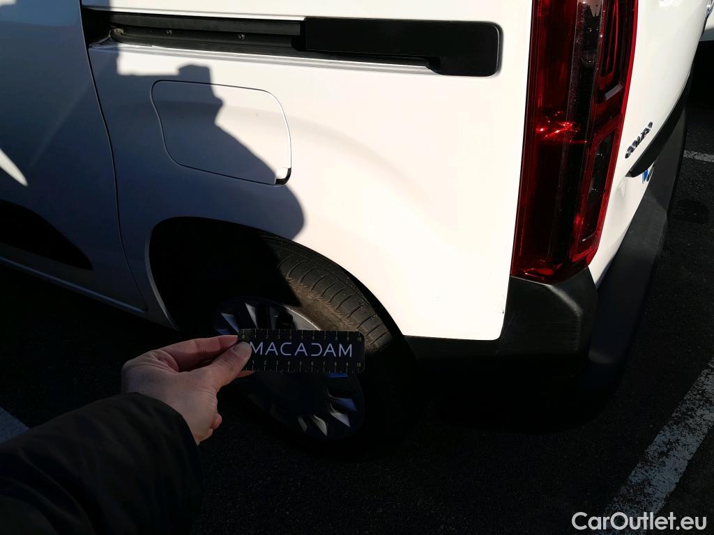  Opel  Combo OPEL  Life / 2018 / 5P / monovolumen compacto 1.5 TD 75kW (100CV) S/S Edition L #1