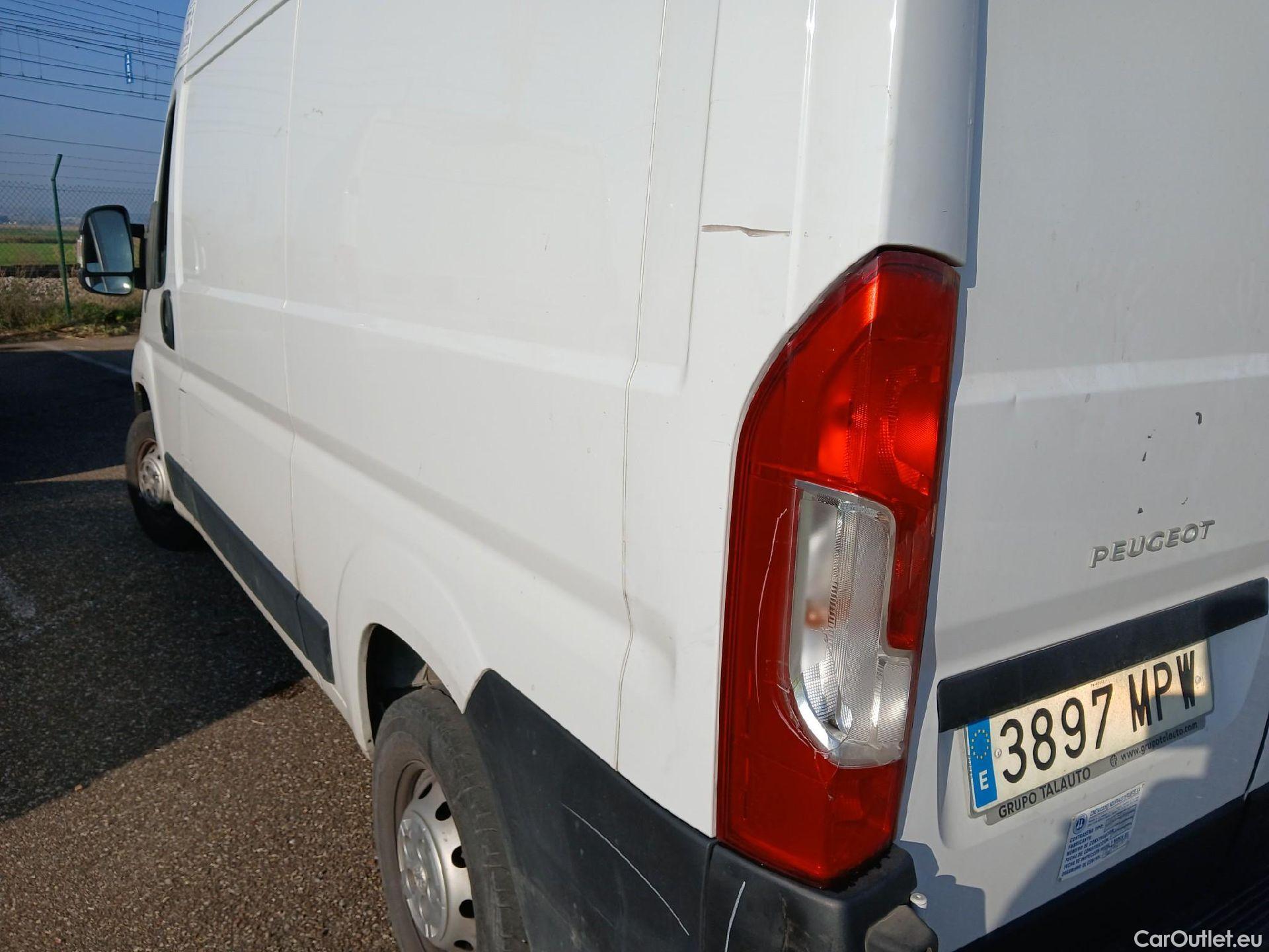  Peugeot  Boxer  Techo Elevado 335 L2H2 BlueHDi 140 Start&Stop HDi 140CV MT6 E6d #EQUIPO FRIO + ISOTERMO# #18