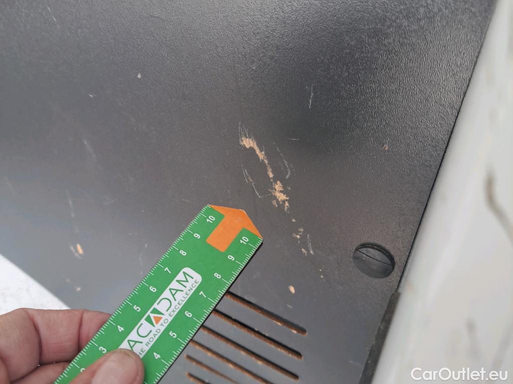  Opel  Vivaro OPEL  / 2019 / 4P / furgón 1.5 D 88kW (120CV) M Std Express M.P. DC #27