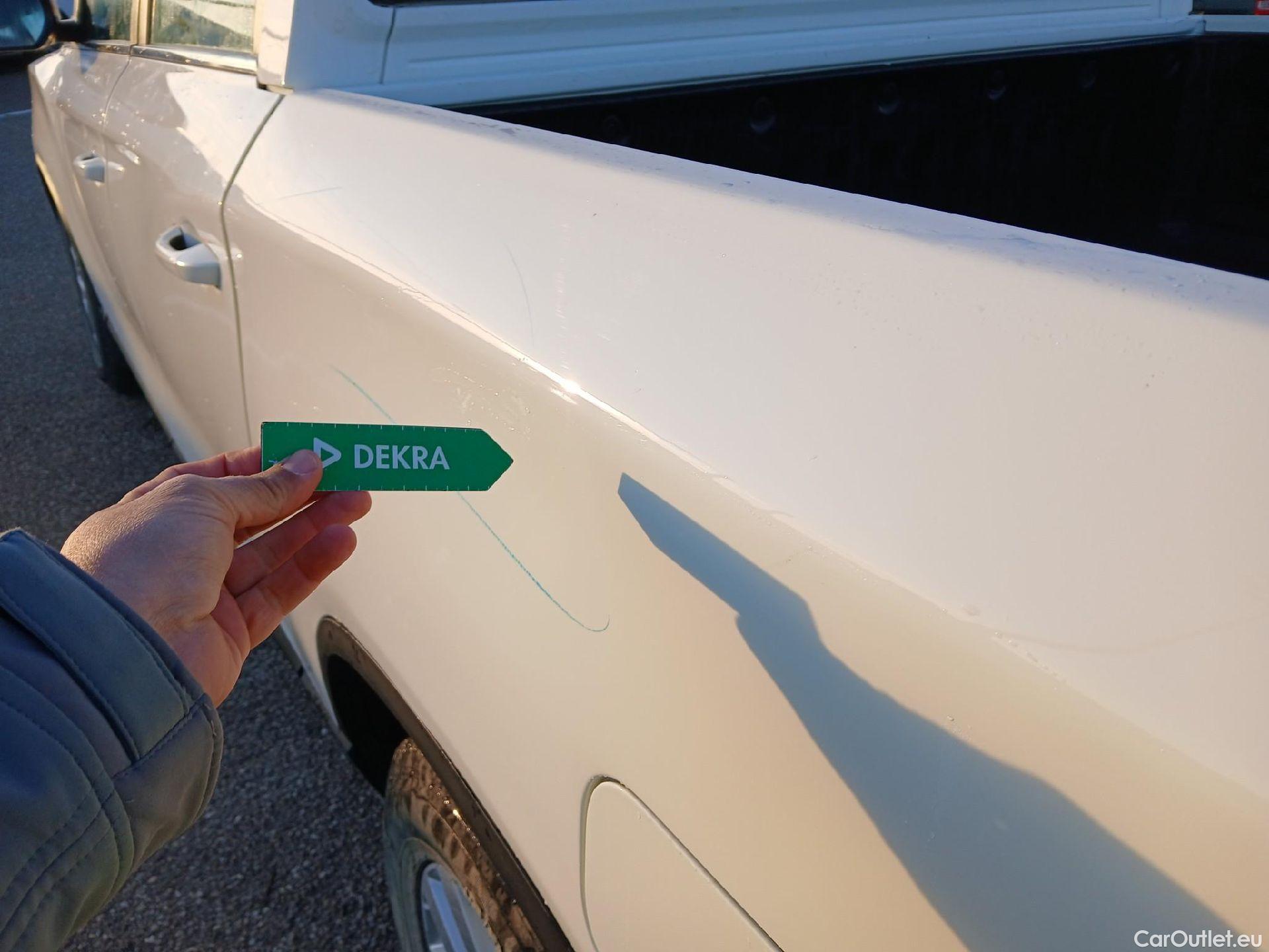  Land Rover  Discovery SSANGYONG Musso / 2022 / 4P / pickup doble cabina Sports D22DTR 4x4 Pro (AC) #10