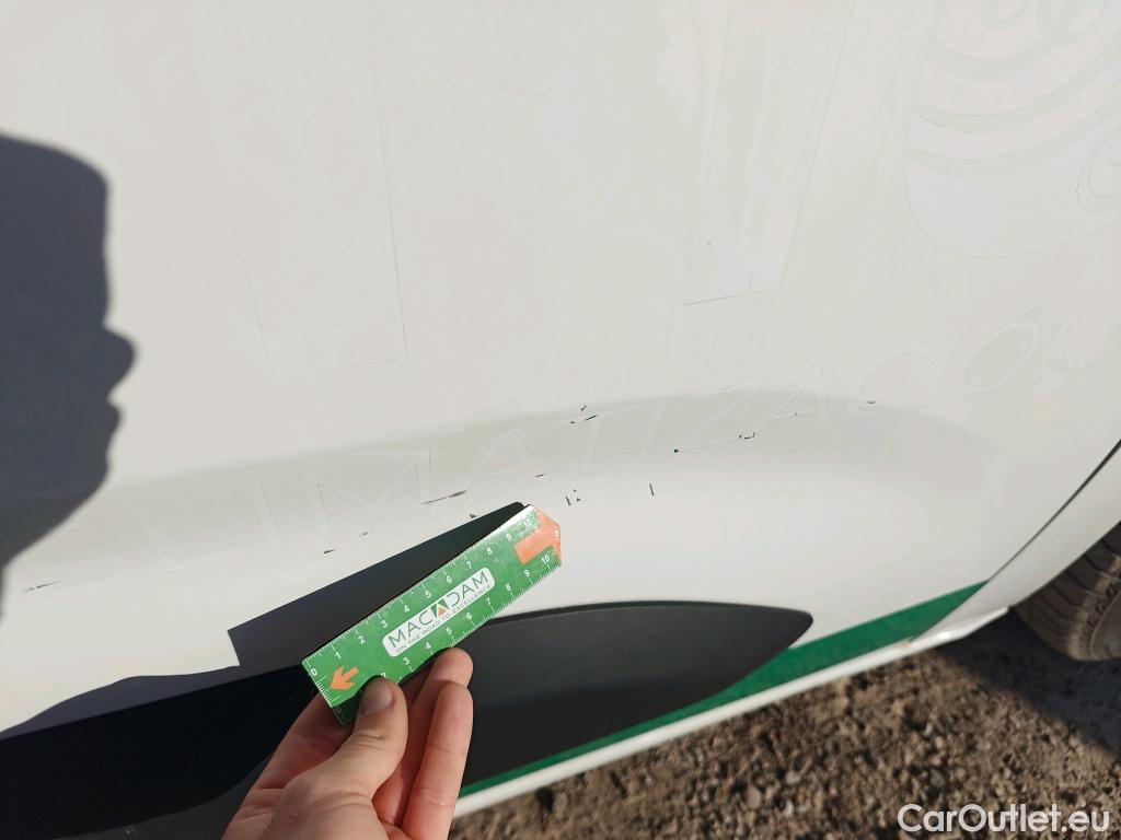  Peugeot  Partner PEUGEOT  / 2018 / 3P / furgón derivado de turismo Pro Standard 600kg BlueHDi 73kW (AC) #61