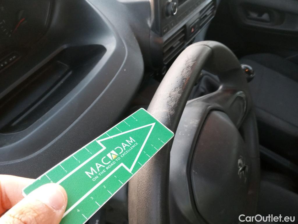  Peugeot  RIFTER PEUGEOT  / 2018 / 4P / combi Access Standard BlueHDi 73kW (AC) #5