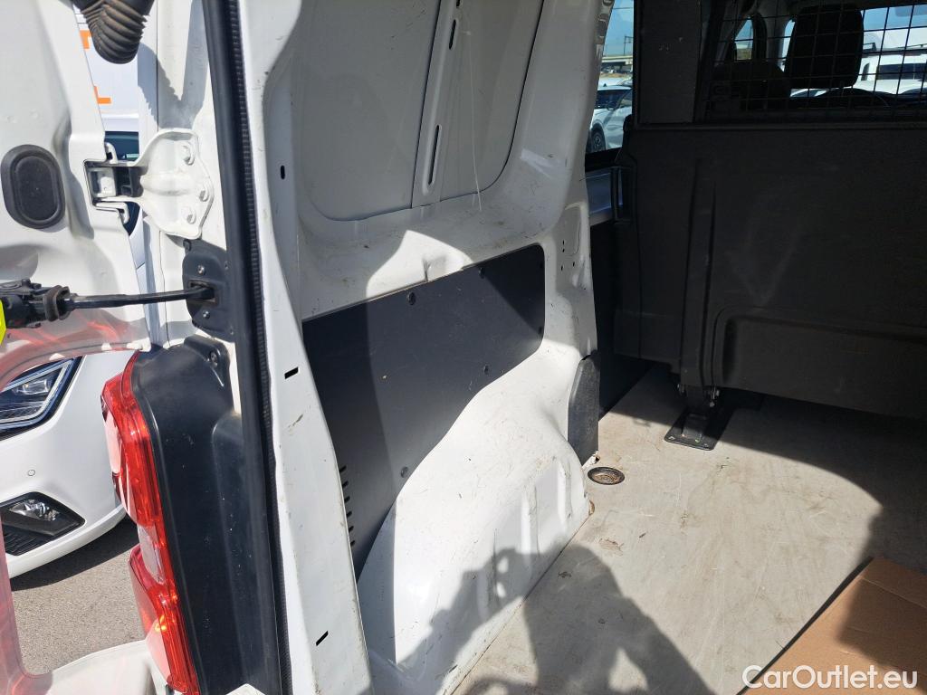  Opel  Vivaro OPEL  / 2019 / 4P / furgón 1.5 D 88kW (120CV) M Std Express M.P. DC #11