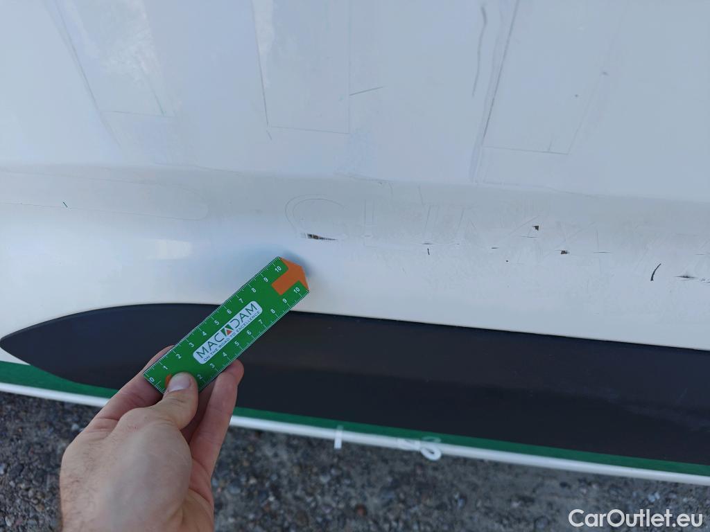  Peugeot  Partner PEUGEOT  / 2018 / 3P / furgón derivado de turismo Pro Standard 600kg BlueHDi 73kW (AC) #49