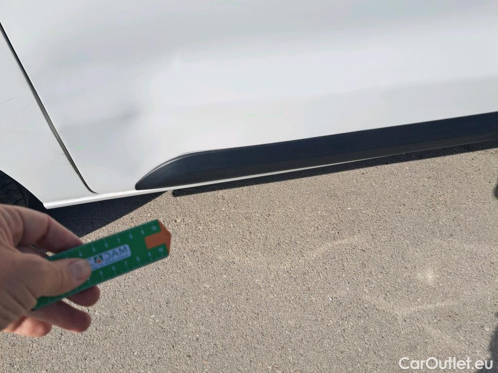  Opel  Vivaro OPEL  / 2019 / 4P / furgón 1.5 D 88kW (120CV) M Std Express M.P. DC #38