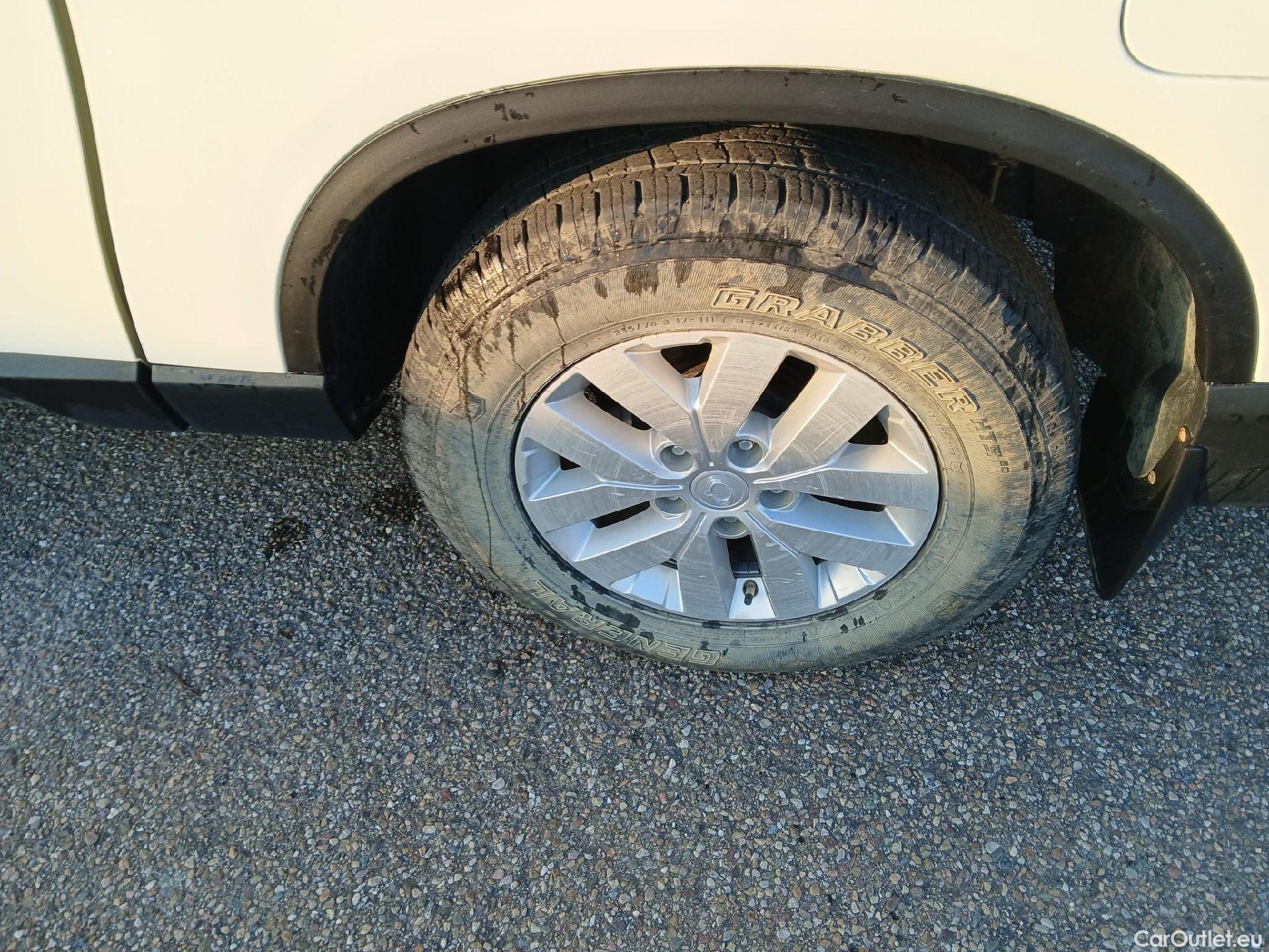  Land Rover  Discovery SSANGYONG Musso / 2022 / 4P / pickup doble cabina Sports D22DTR 4x4 Pro (AC) #17