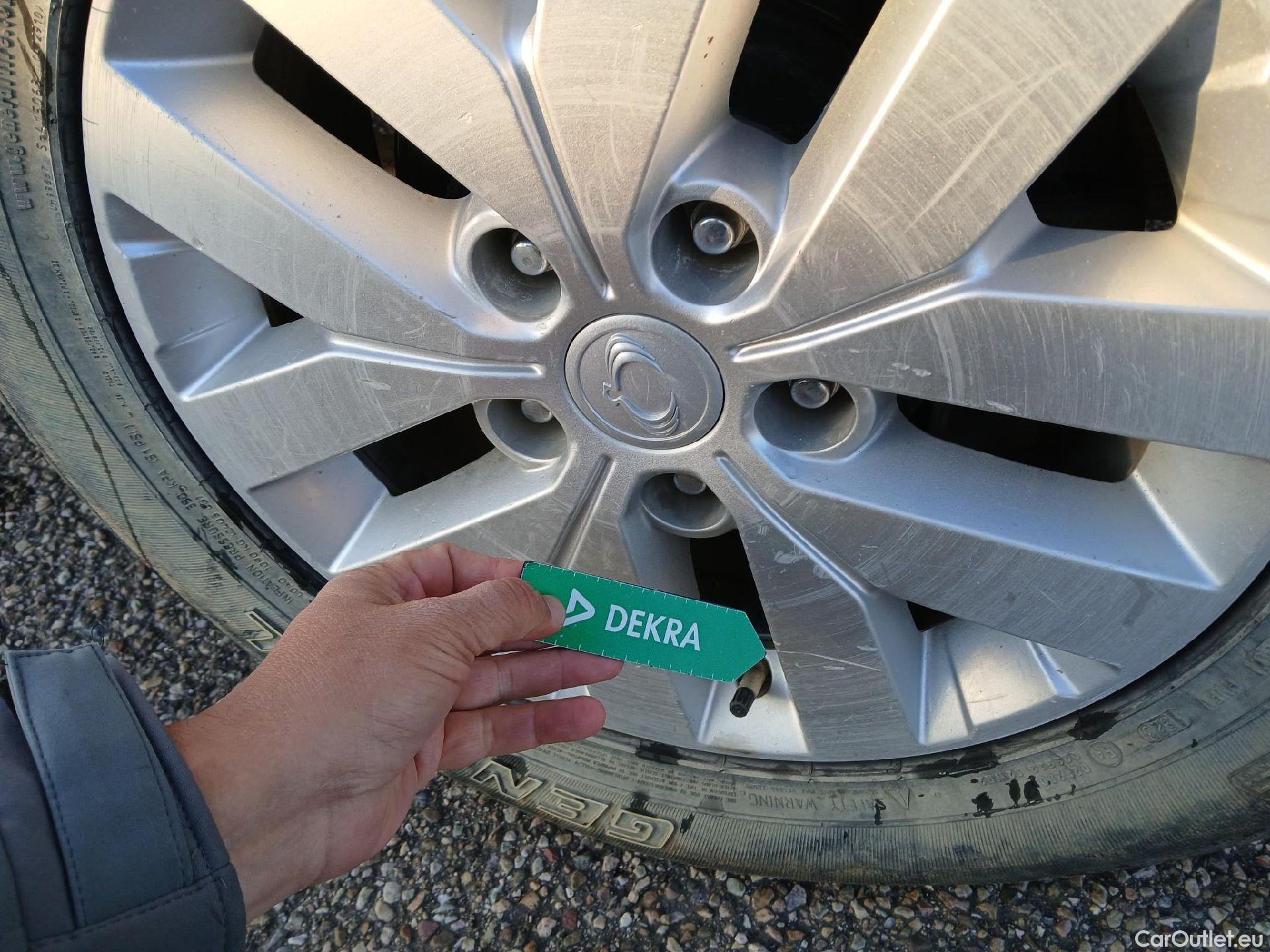  Land Rover  Discovery SSANGYONG Musso / 2022 / 4P / pickup doble cabina Sports D22DTR 4x4 Pro (AC) #18