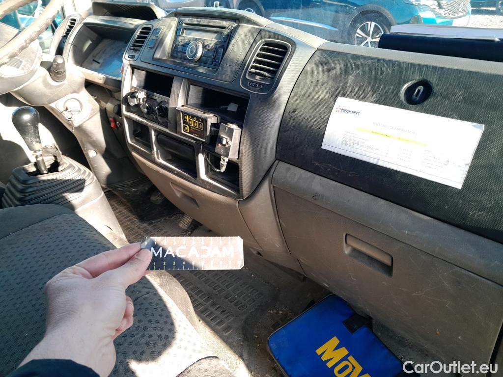  Nissan  Cabstar NISSAN  VU 2p 3G chasis cabina 35.13/3 Básico AA Cabina Abatible L #PLATAFORMA + CESTA ELEVADORA MOVEX# #24