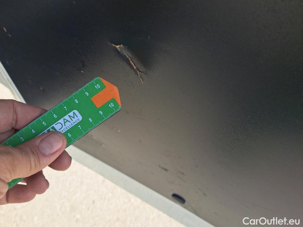  Opel  Vivaro OPEL  / 2019 / 4P / furgón 1.5 D 88kW (120CV) M Std Express M.P. DC #29