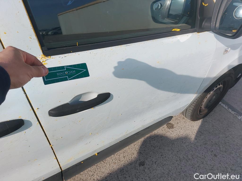  Renault  EXPRESS RENAULT  / 2021 / 4P / furgón derivado de turismo Confort 1.5 Blue dCi 55 kW (75 cv) #17