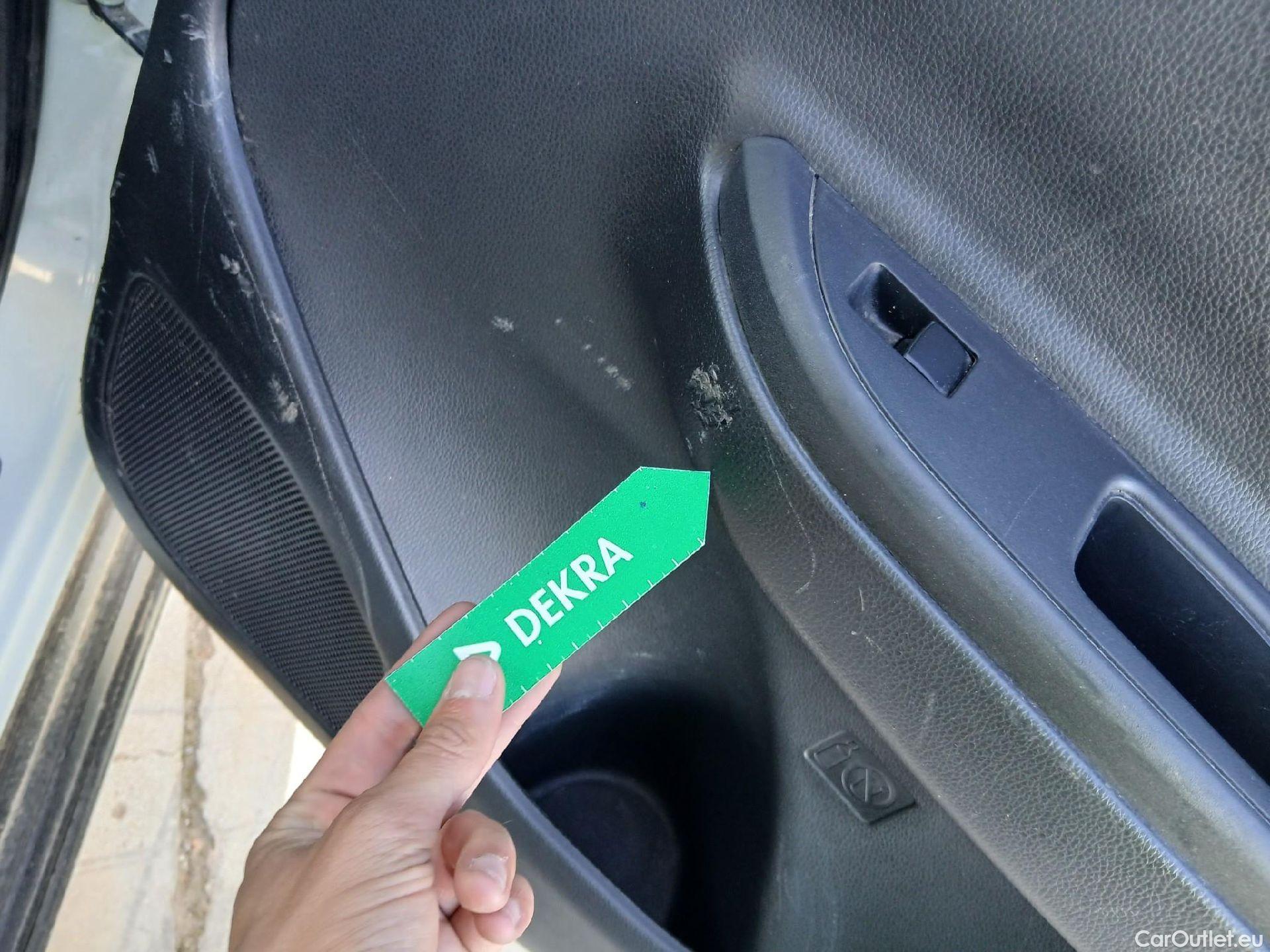  Mitsubishi  L200 MITSUBISHI  / 2019 / 4P / pickup doble cabina D/C 220 DI-D M-Pro #22