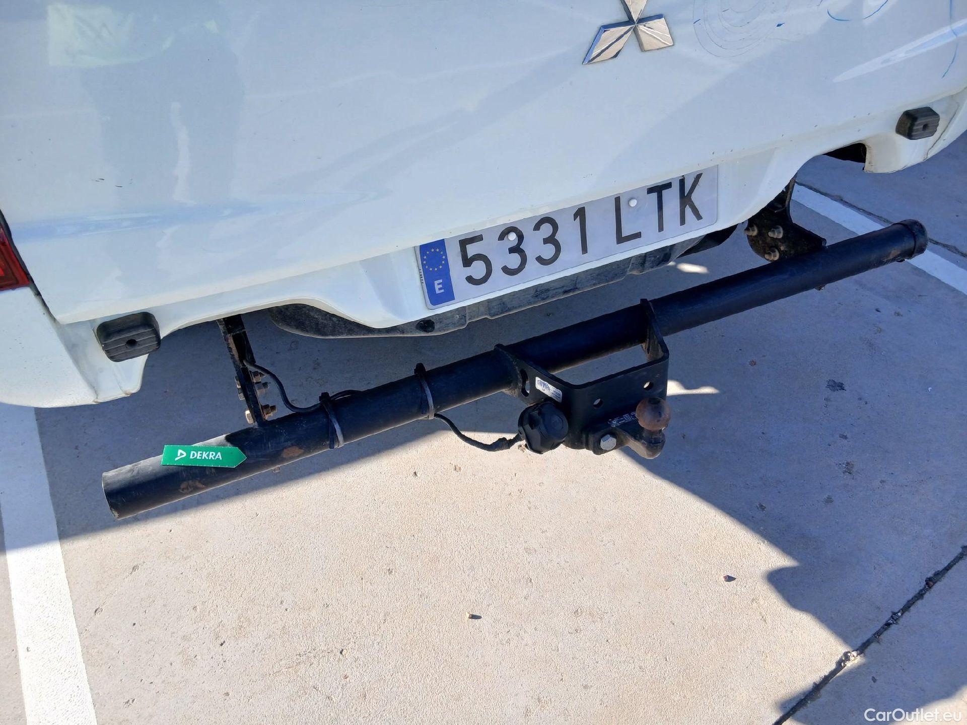  Mitsubishi  L200 MITSUBISHI  / 2019 / 4P / pickup doble cabina D/C 220 DI-D M-Pro #20