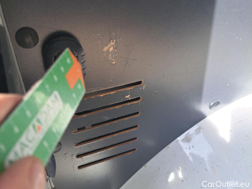  Opel  Vivaro OPEL  / 2019 / 4P / furgón 1.5 D 88kW (120CV) M Std Express M.P. DC #33