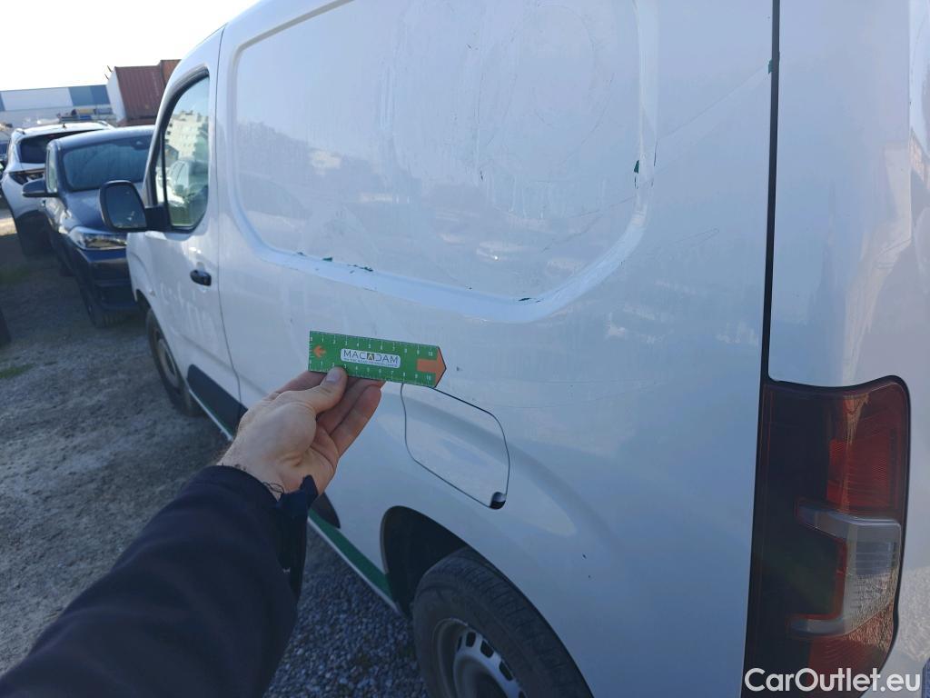  Peugeot  Partner PEUGEOT  / 2018 / 3P / furgón derivado de turismo Pro Standard 600kg BlueHDi 73kW (AC) #16