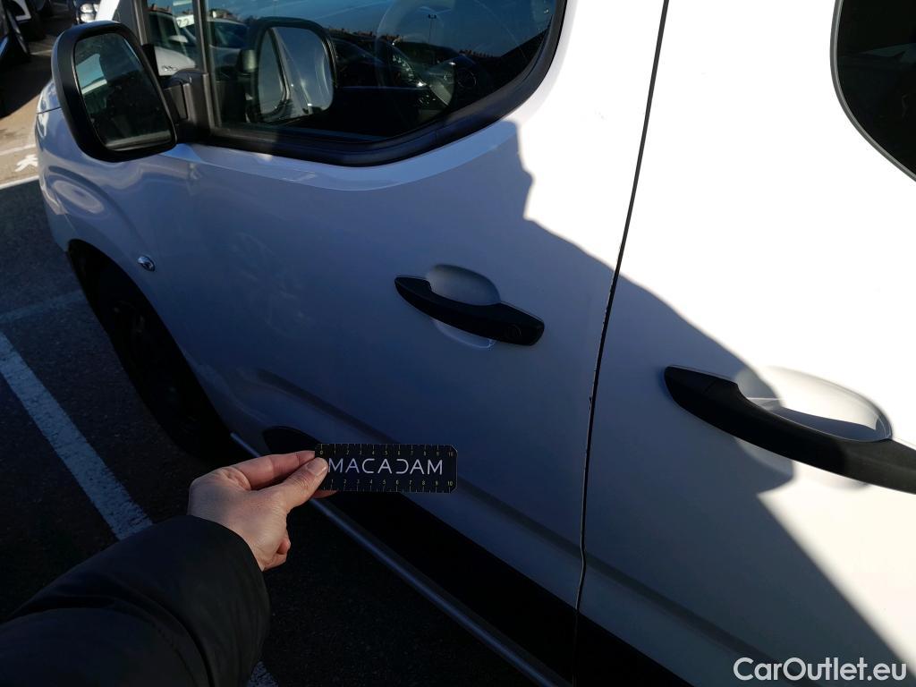  Opel  Combo OPEL  Life / 2018 / 5P / monovolumen compacto 1.5 TD 75kW (100CV) S/S Edition L #3