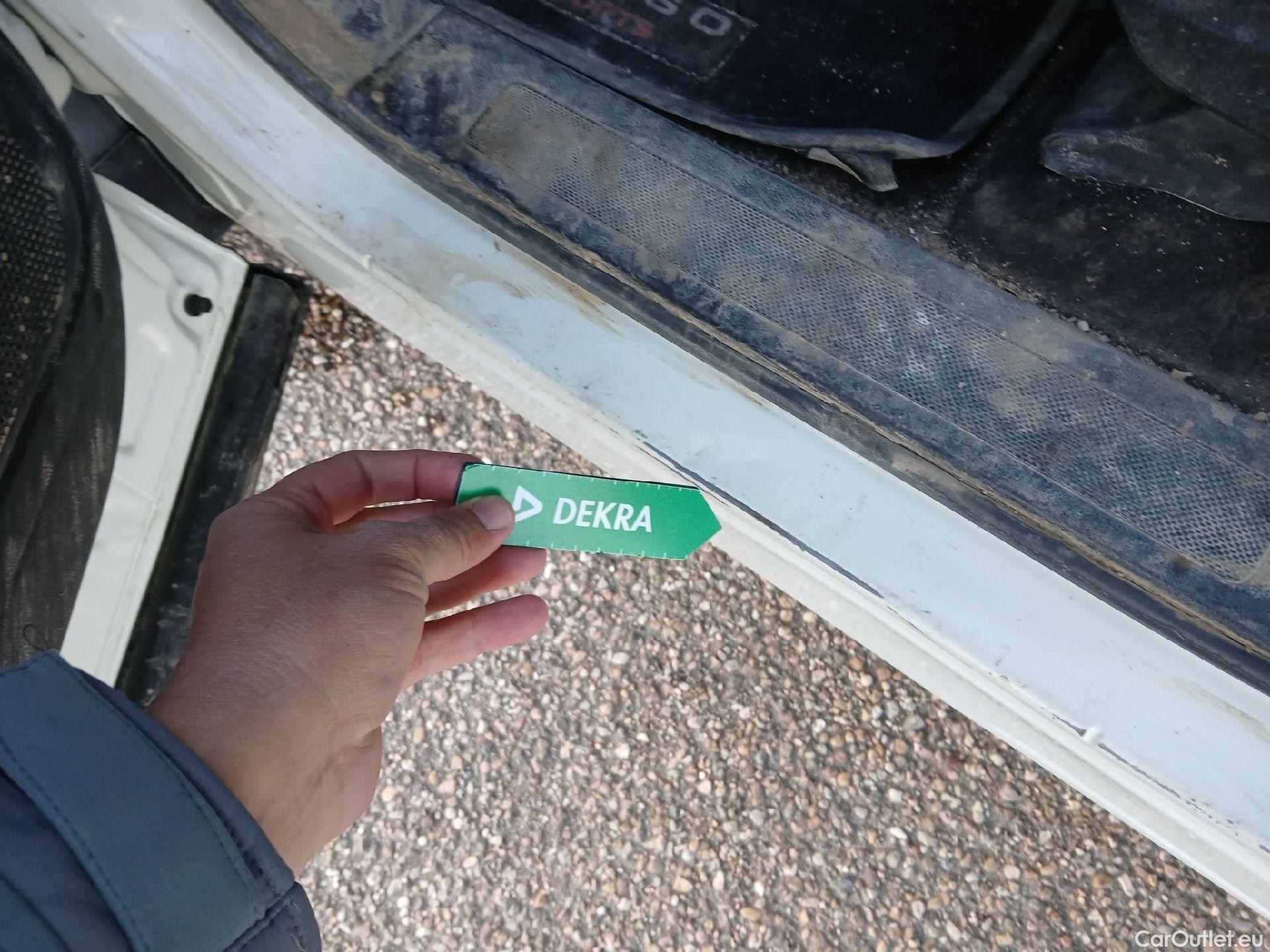  Land Rover  Discovery SSANGYONG Musso / 2022 / 4P / pickup doble cabina Sports D22DTR 4x4 Pro (AC) #7