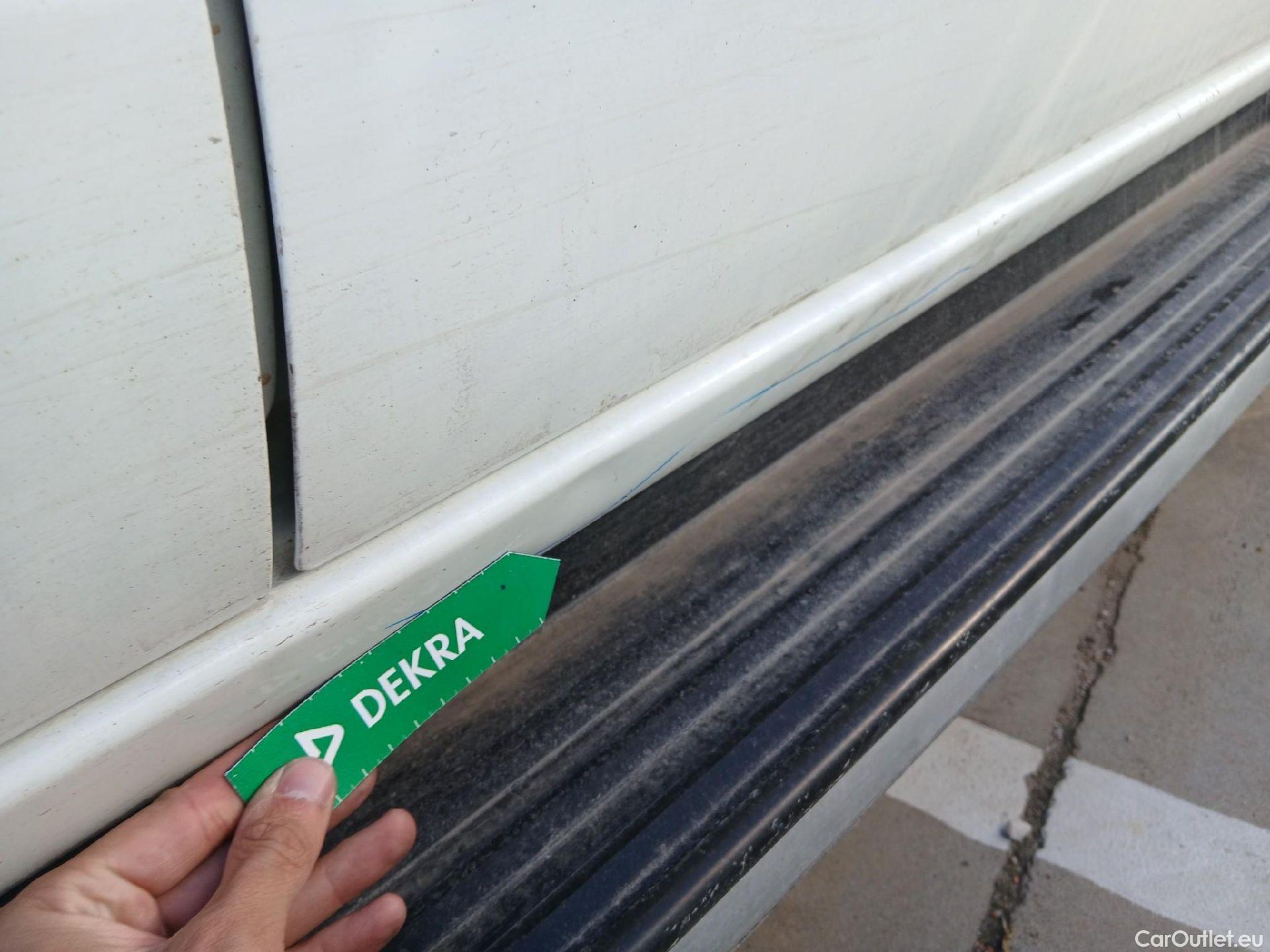  Mitsubishi  L200 MITSUBISHI  / 2019 / 4P / pickup doble cabina D/C 220 DI-D M-Pro #28