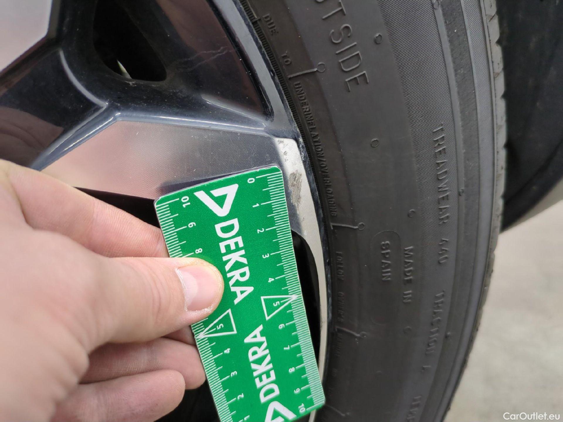  Citroen  C5 CITROEN  Aircross / 2022 / 5P / SUV Hybrid rechargeable 225 e-EAT8 Feel Pack #17