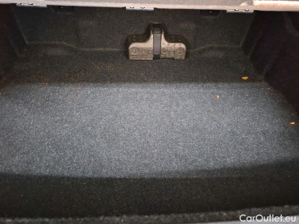  Bmw  X1 Série  sDrive 18 d xLine 2.0 150CV BVA8 E6d #1